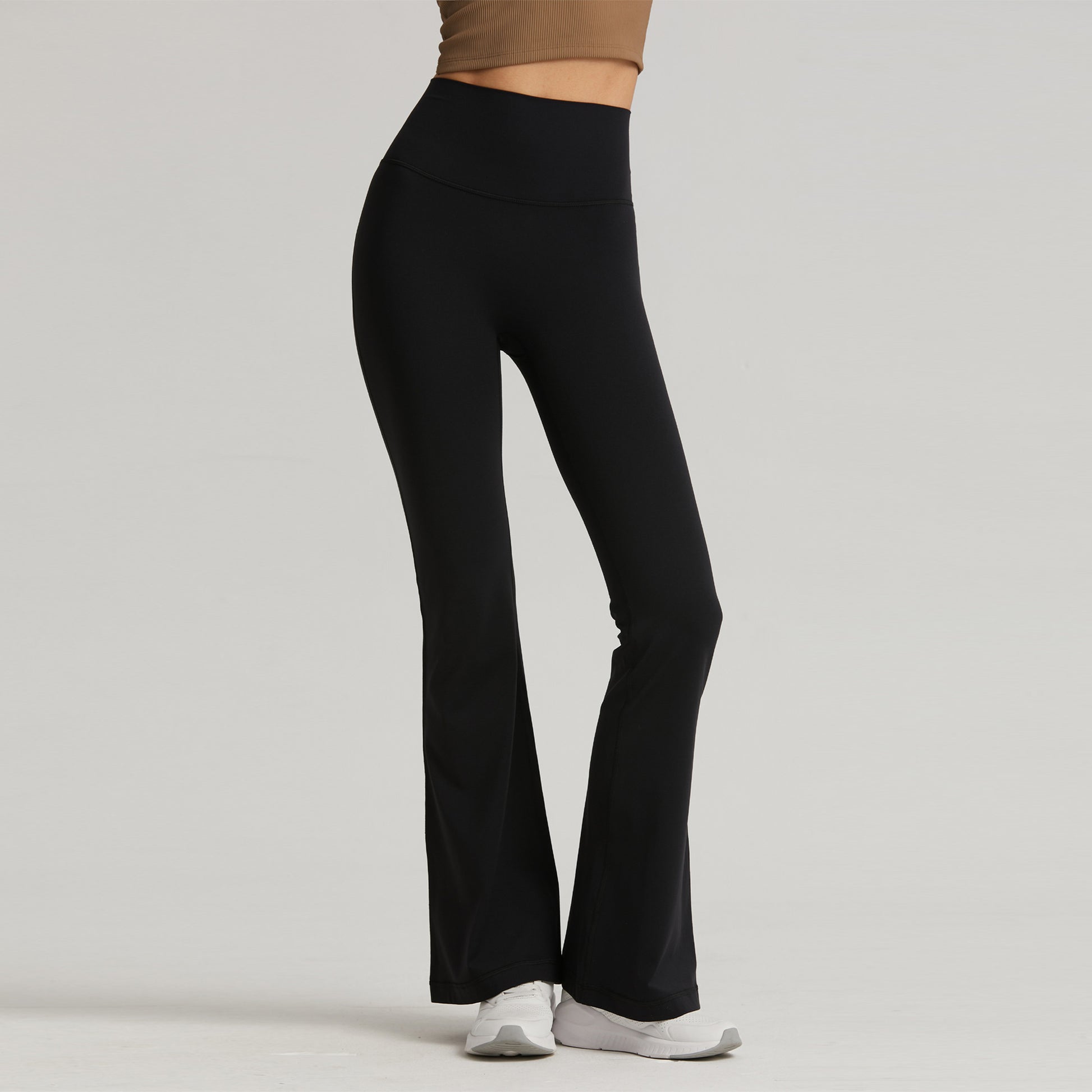 Linear Flare Legging