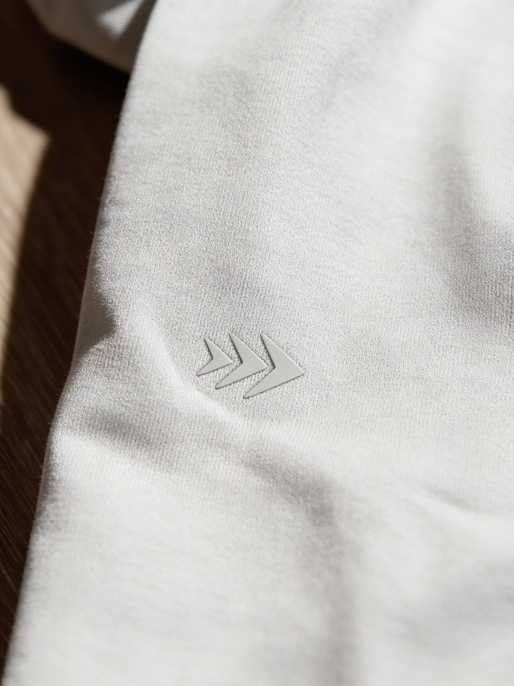 forward Essential Tee